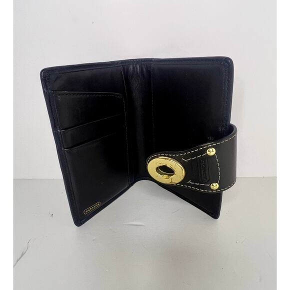 Coach Legacy Passport Holder Wallet Agenda - Picture 6 of 8